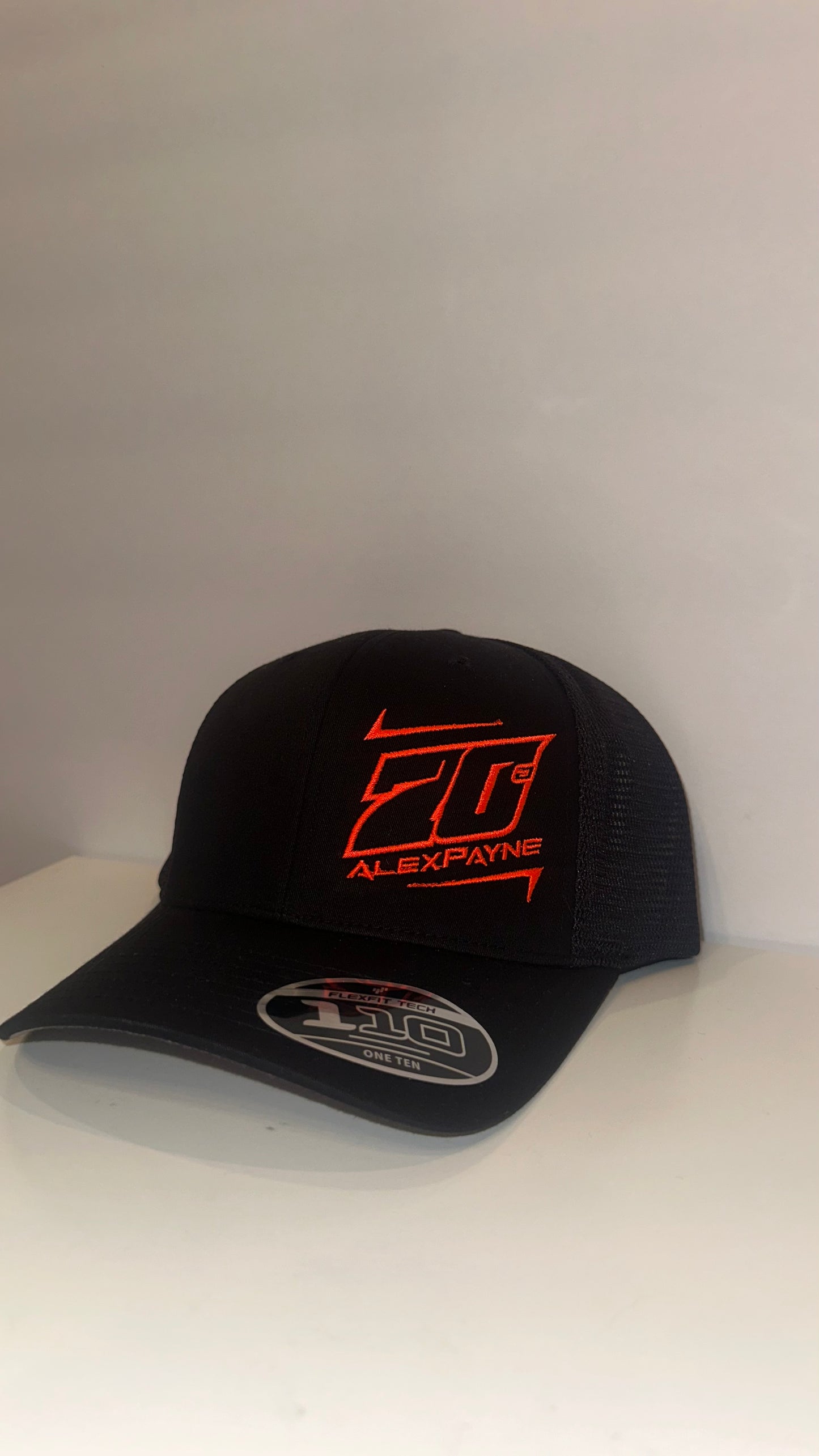 Red Outline Jenik Hat